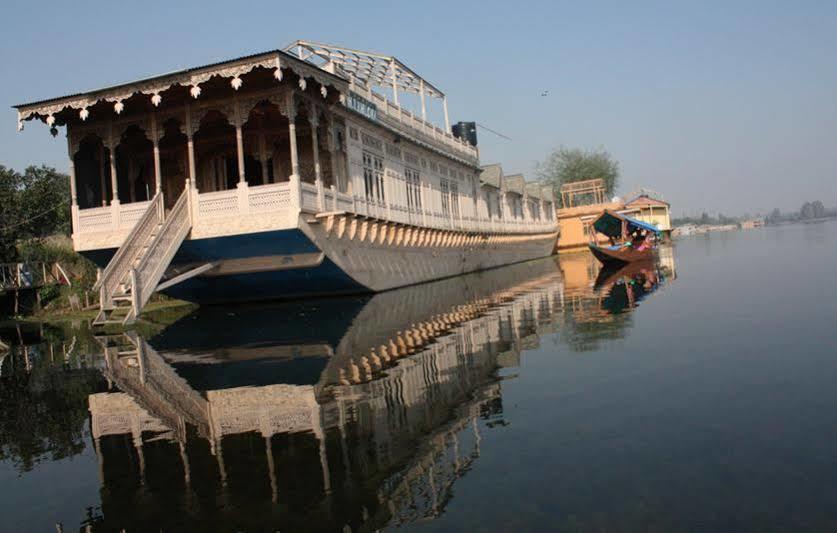 Khilona Luxury Heritage Houseboats Srīnagar Eksteriør bilde